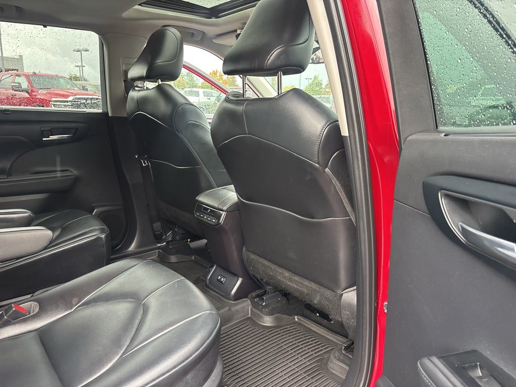 2021 Toyota Highlander Hybrid Hybrid XLE