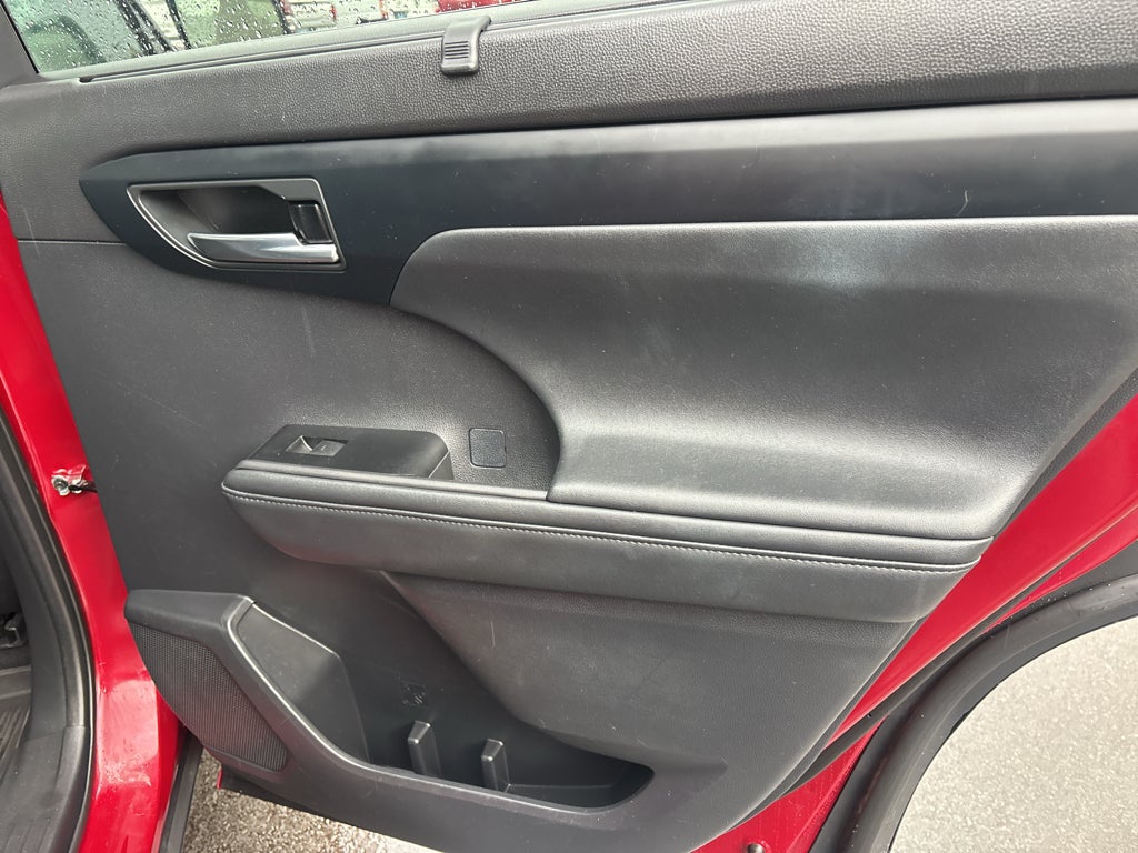 2021 Toyota Highlander Hybrid Hybrid XLE