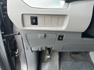 2017 Toyota Sienna LE