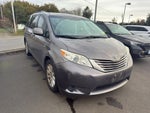 2017 Toyota Sienna LE