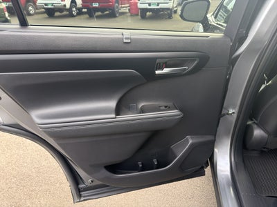 2025 Toyota Highlander Hybrid Hybrid XLE