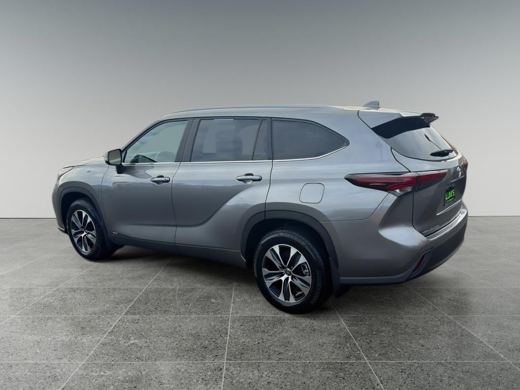 2025 Toyota Highlander Hybrid Hybrid XLE