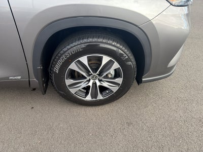 2025 Toyota Highlander Hybrid Hybrid XLE