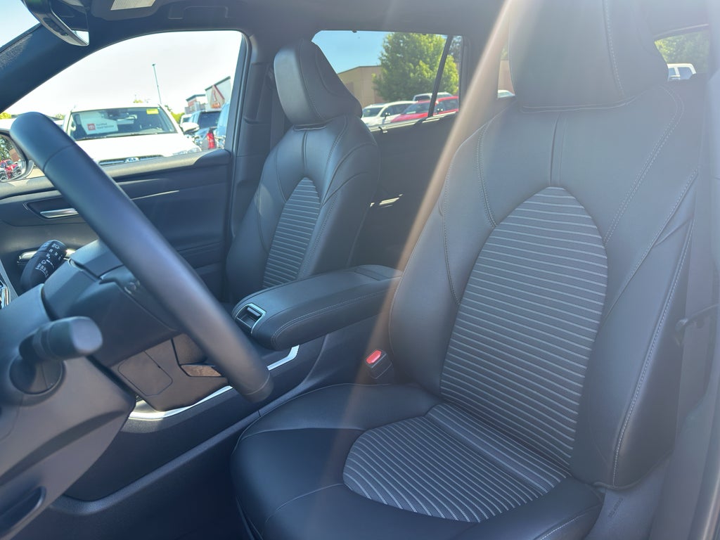 2025 Toyota Highlander XSE