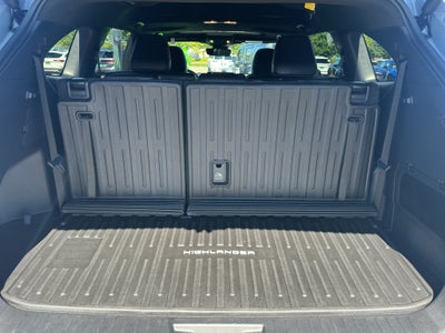 2025 Toyota Highlander XSE