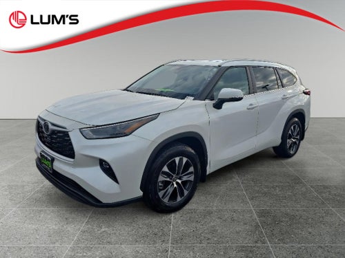 2025 Toyota Highlander XLE