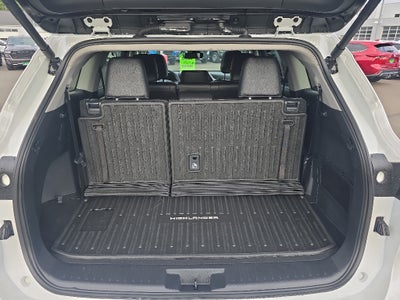 2025 Toyota Highlander XLE