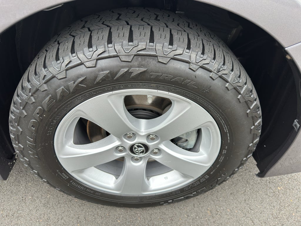 2020 Toyota Sienna LE