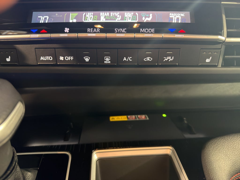 2025 Toyota Sienna Hybrid XSE