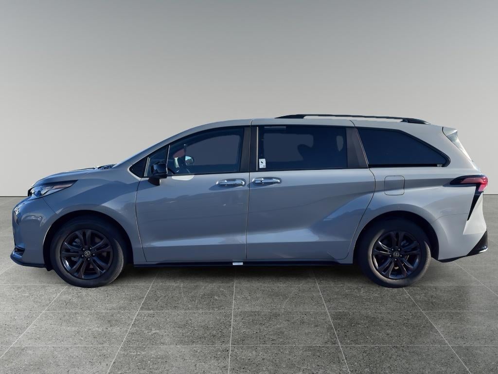 2025 Toyota Sienna XSE