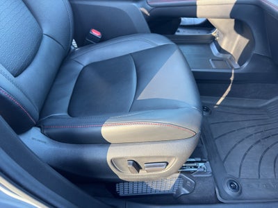 2025 Toyota Sienna XSE