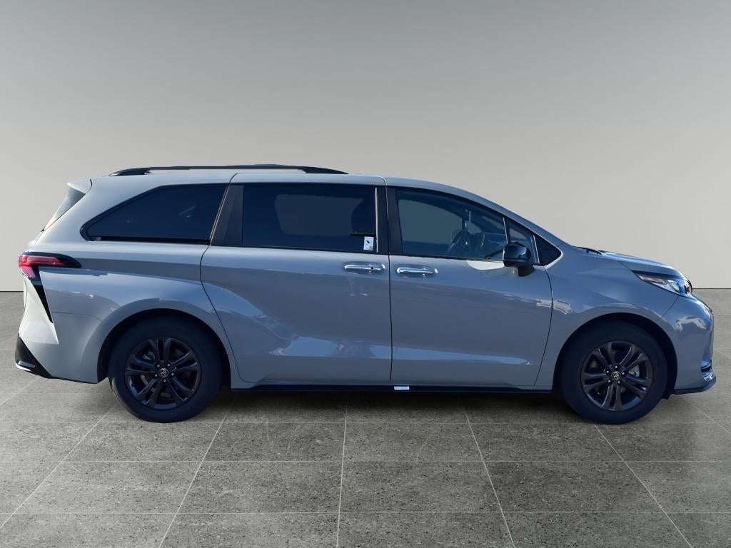 2025 Toyota Sienna XSE