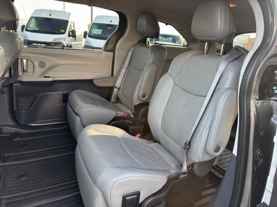 2023 Toyota Sienna Limited