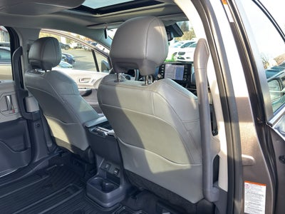 2023 Toyota Sienna Limited