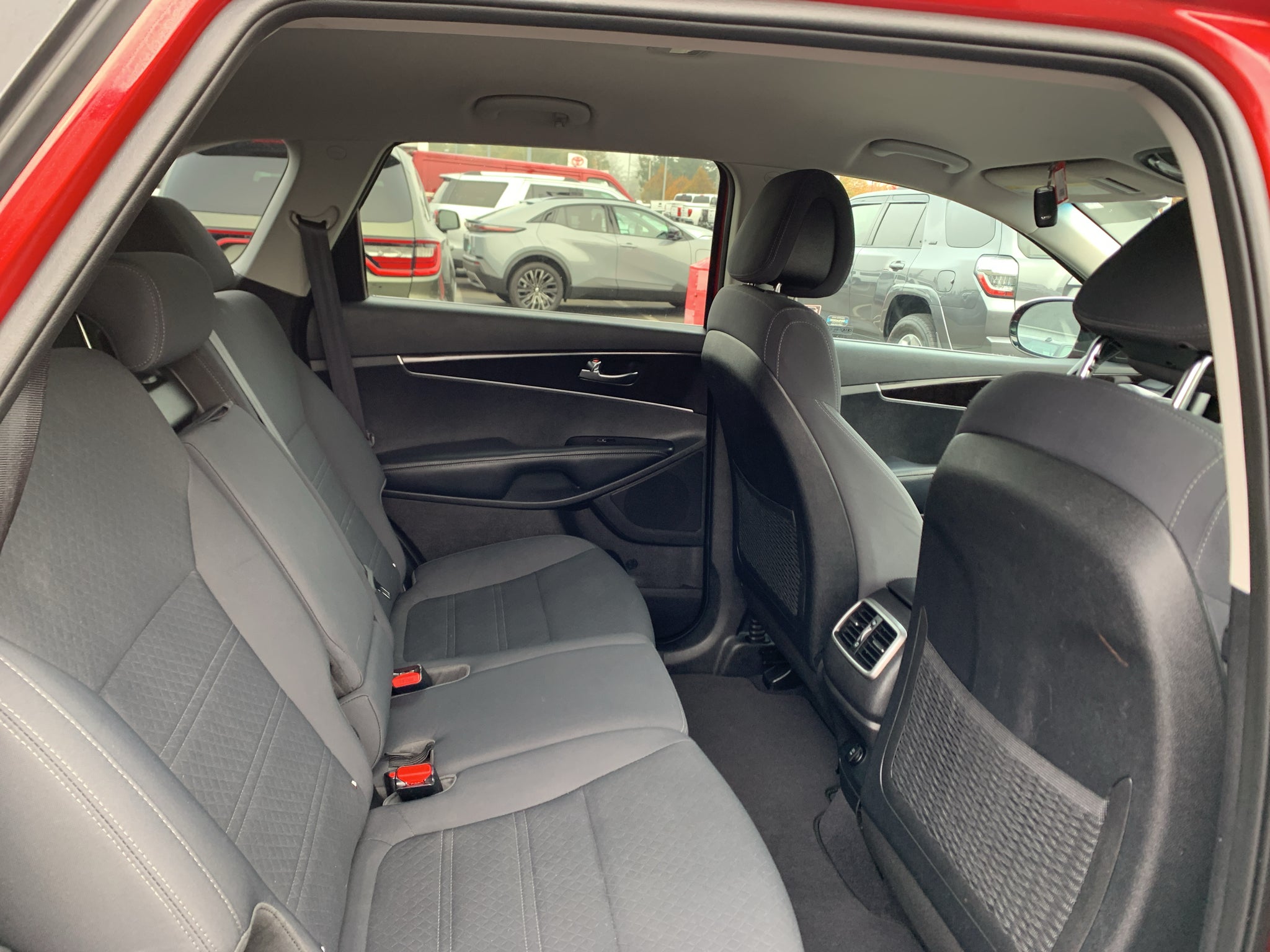 2016 Kia Sorento Base