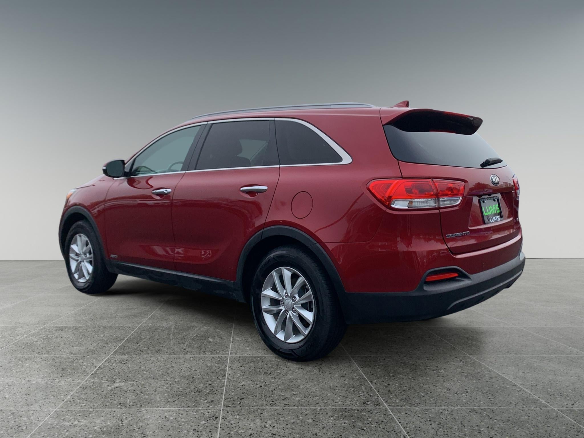 2016 Kia Sorento Base