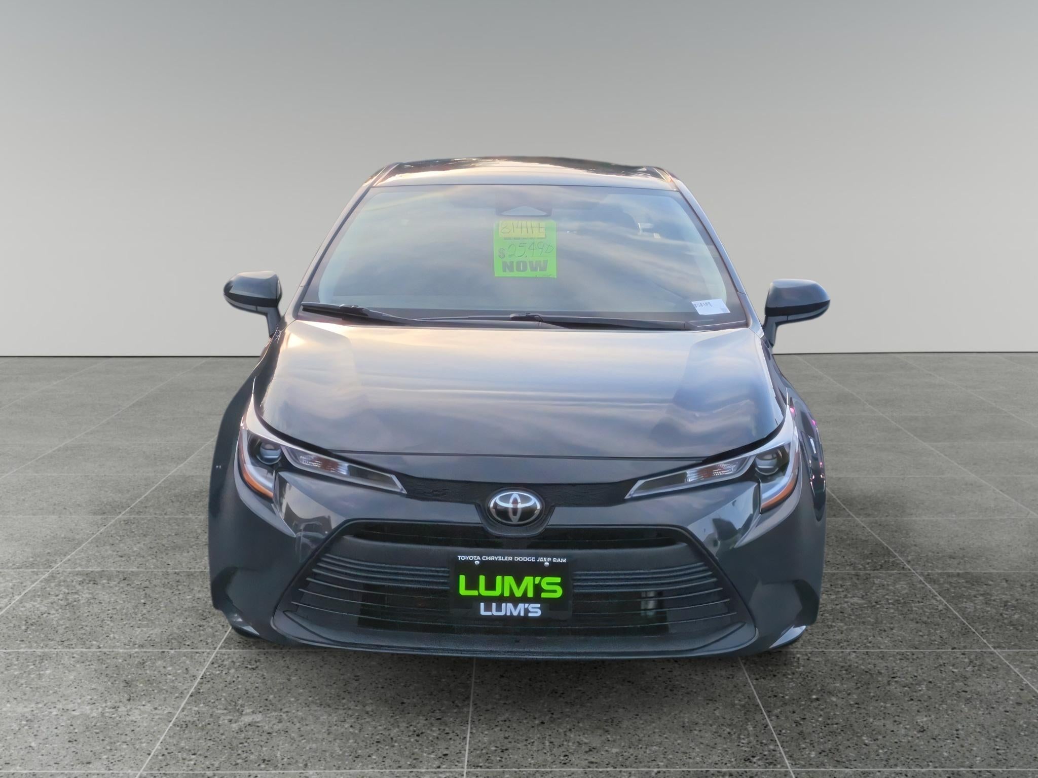 2025 Toyota Corolla LE