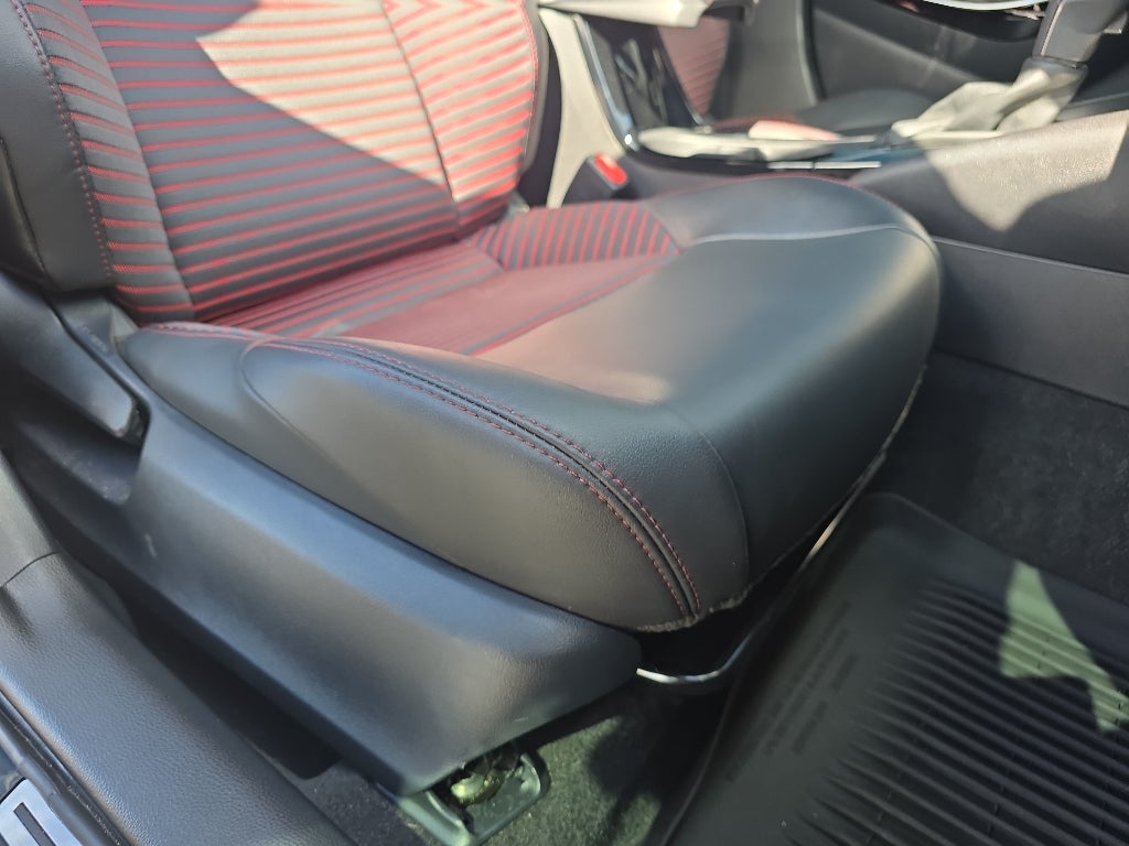 2025 Toyota Corolla XSE