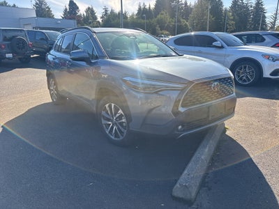 2024 Toyota Corolla Cross XLE