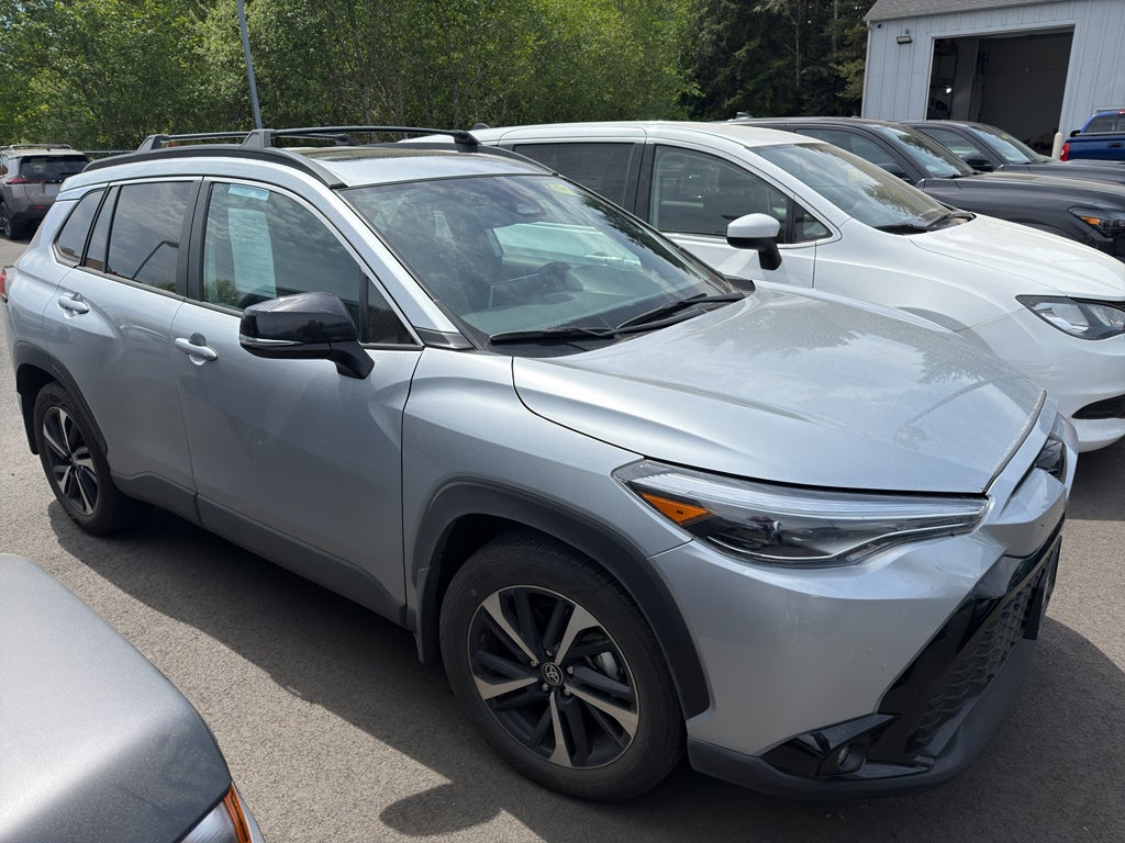 2025 Toyota Corolla Cross Hybrid Hybrid XSE