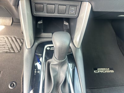 2024 Toyota Corolla Cross Hybrid Hybrid SE