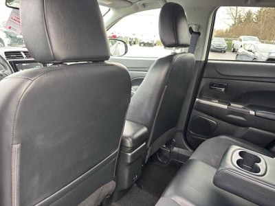 2024 Mitsubishi Outlander Sport SE