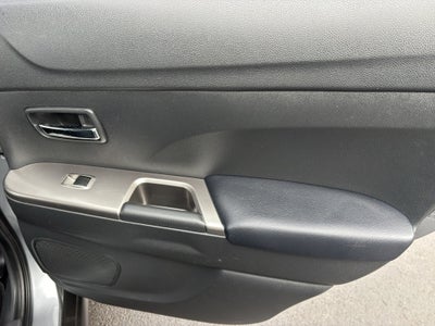 2024 Mitsubishi Outlander Sport SE