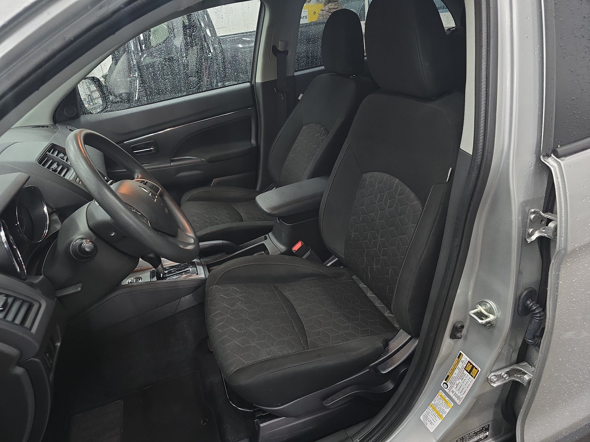 2025 Mitsubishi Outlander Sport S