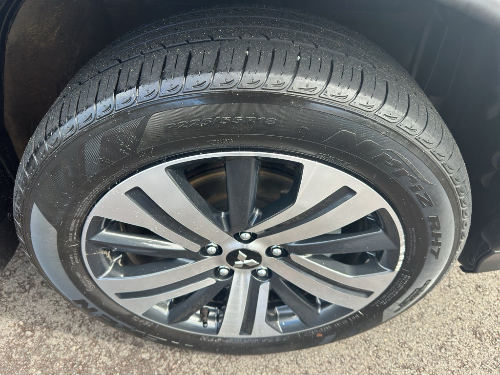 2025 Mitsubishi Outlander Sport ES