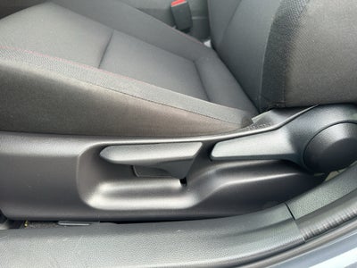 2025 Toyota Prius Prime SE