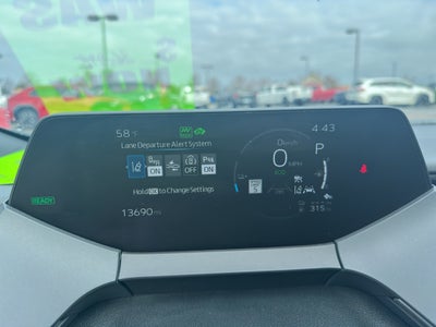 2025 Toyota Prius Prime SE