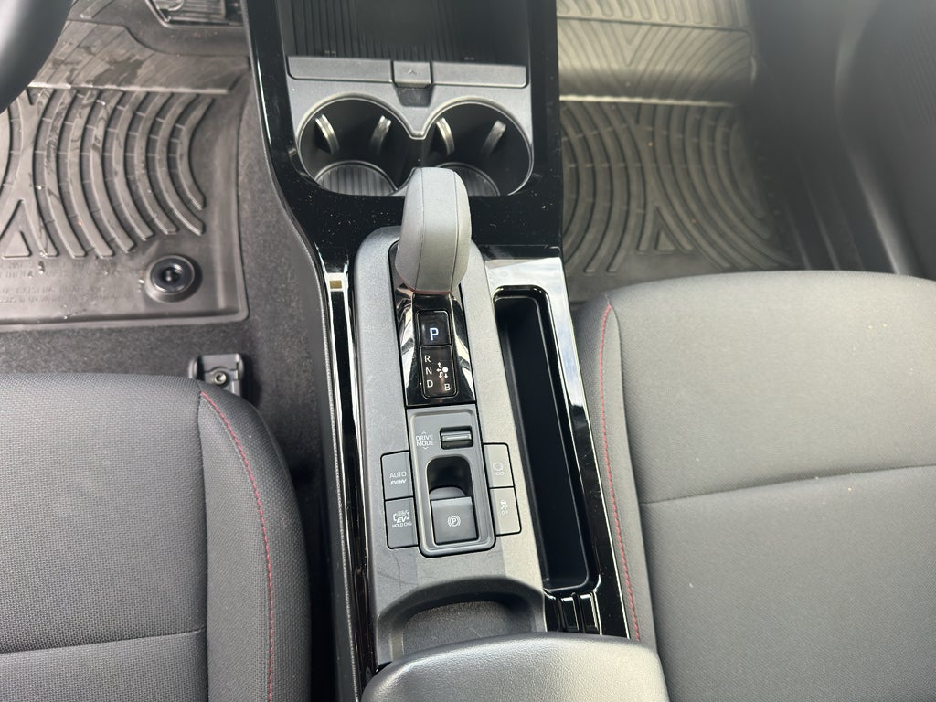 2025 Toyota Prius Prime SE