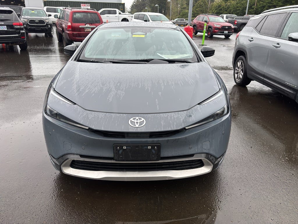 2025 Toyota Prius Prime SE