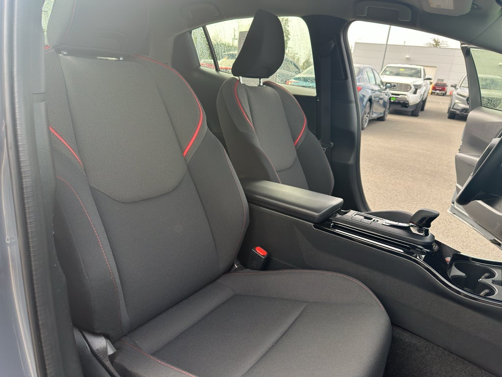 2025 Toyota Prius Prime SE
