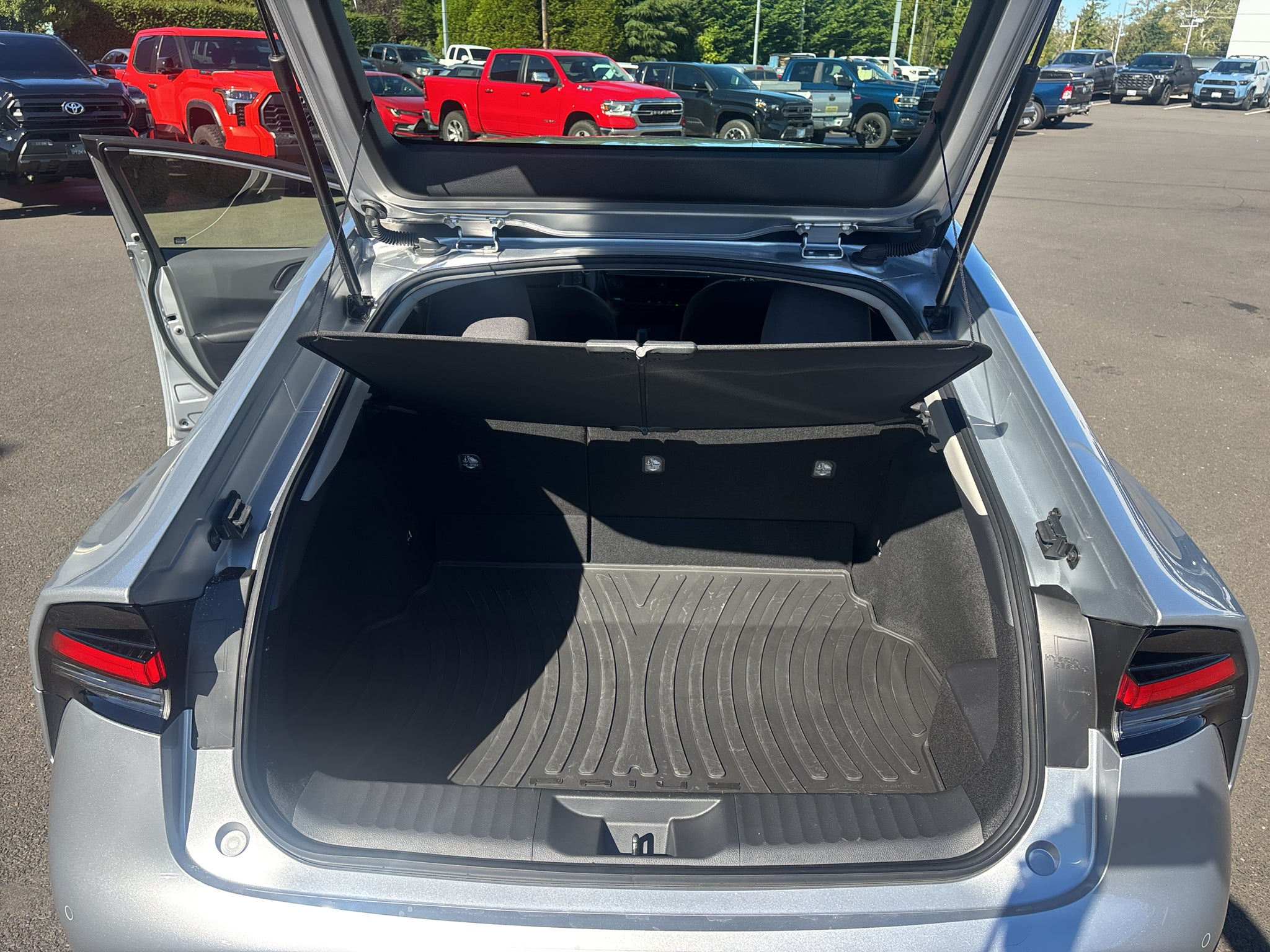 2024 Toyota Prius LE