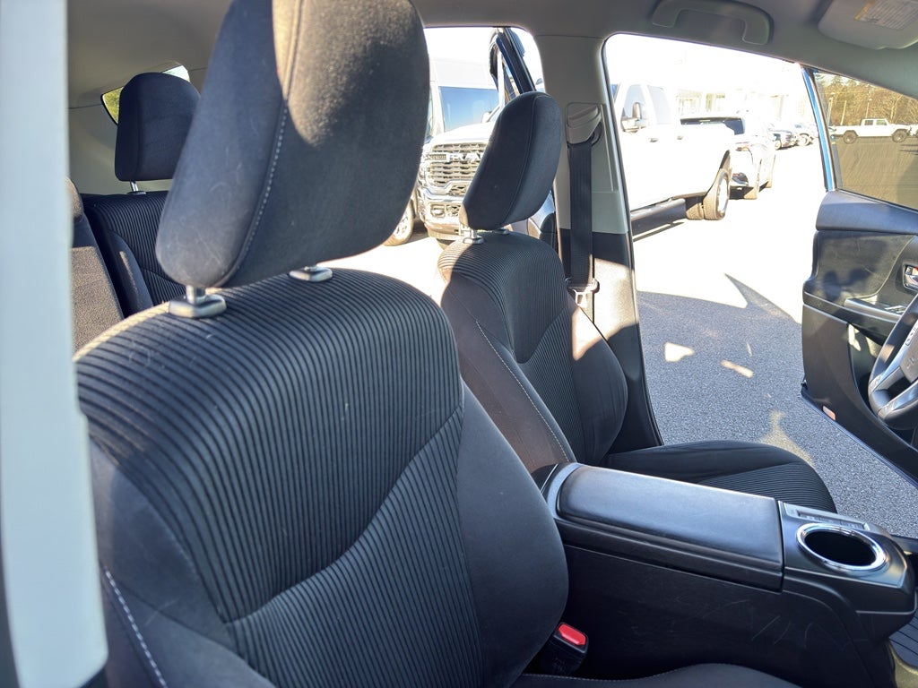 2015 Toyota Prius v Two