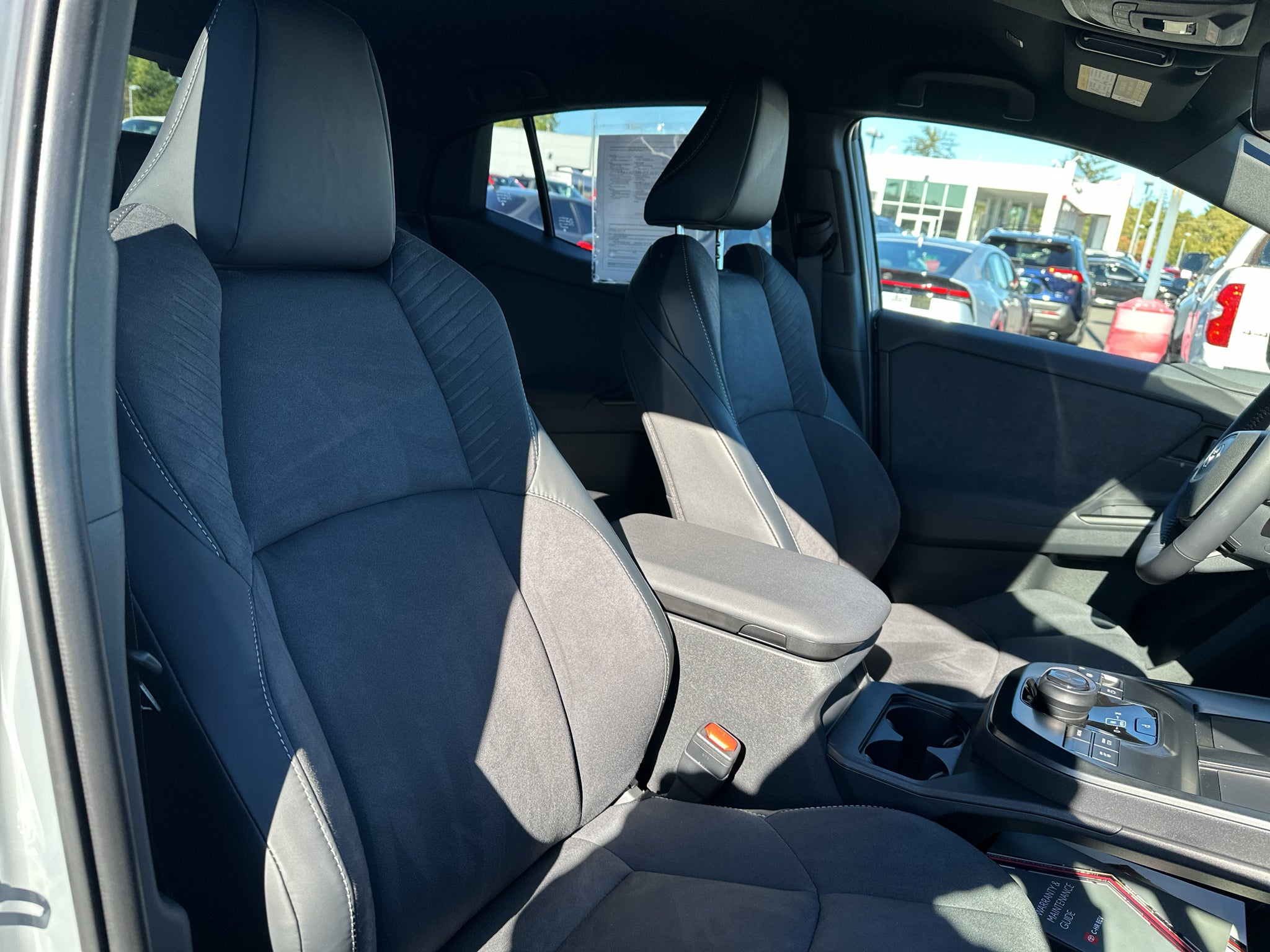 2026 Toyota C-HR XSE