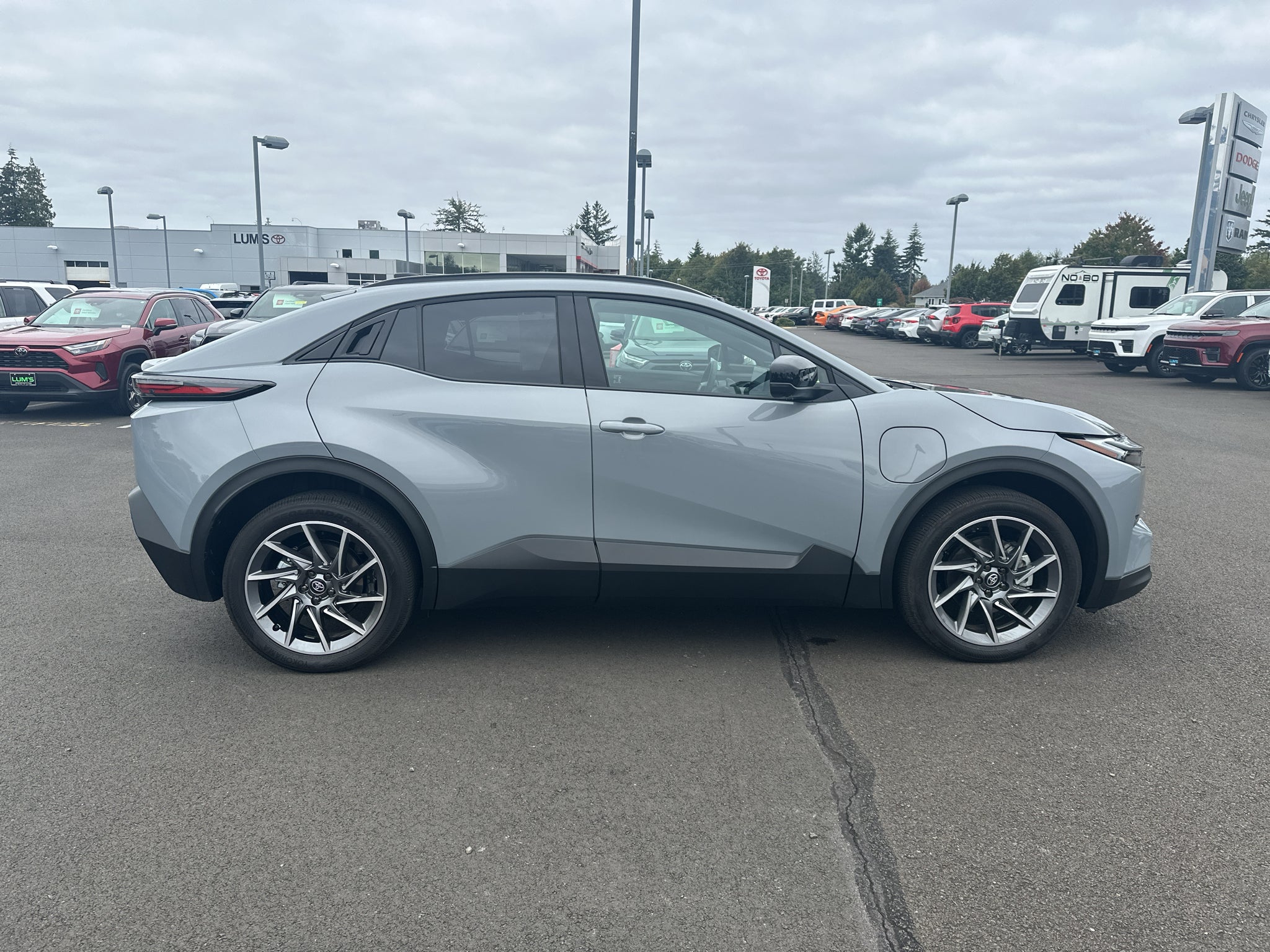 2026 Toyota C-HR XSE