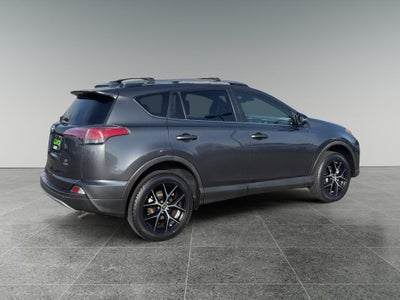 2018 Toyota RAV4 SE