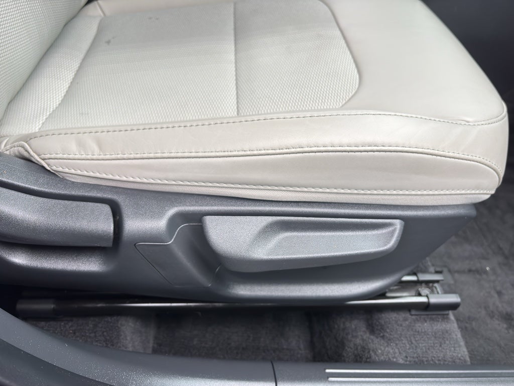 2023 Kia Niro EX Touring