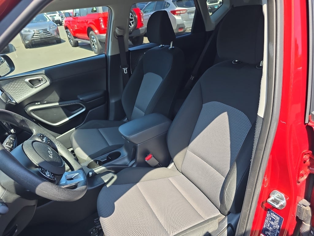 2024 Kia Soul LX