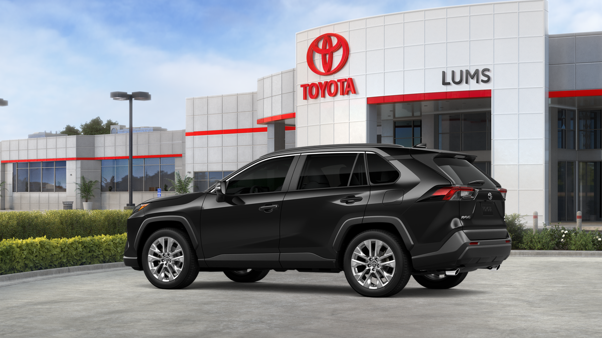 2025 Toyota RAV4 XLE Premium
