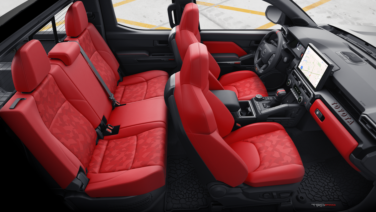 2026 Toyota Tacoma i-FORCE MAX TRD Pro Hybrid