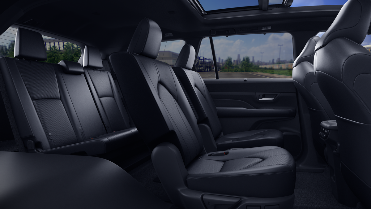 2026 Toyota Grand Highlander Hybrid Base