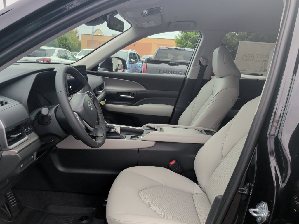 2026 Toyota Grand Highlander Hybrid Hybrid XLE