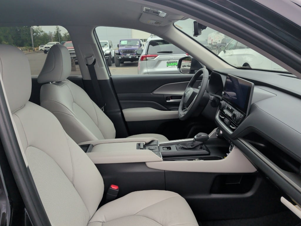 2026 Toyota Grand Highlander Hybrid Hybrid XLE