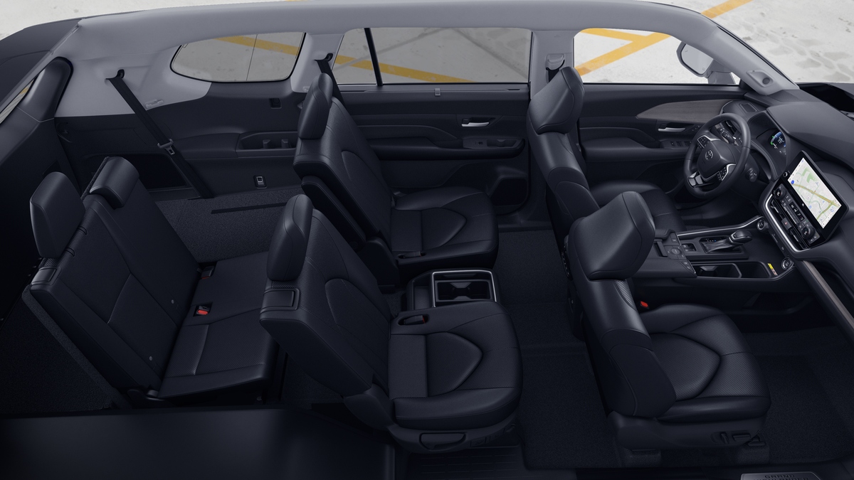 2026 Toyota Grand Highlander Hybrid Base