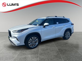 2026 Toyota Highlander Platinum