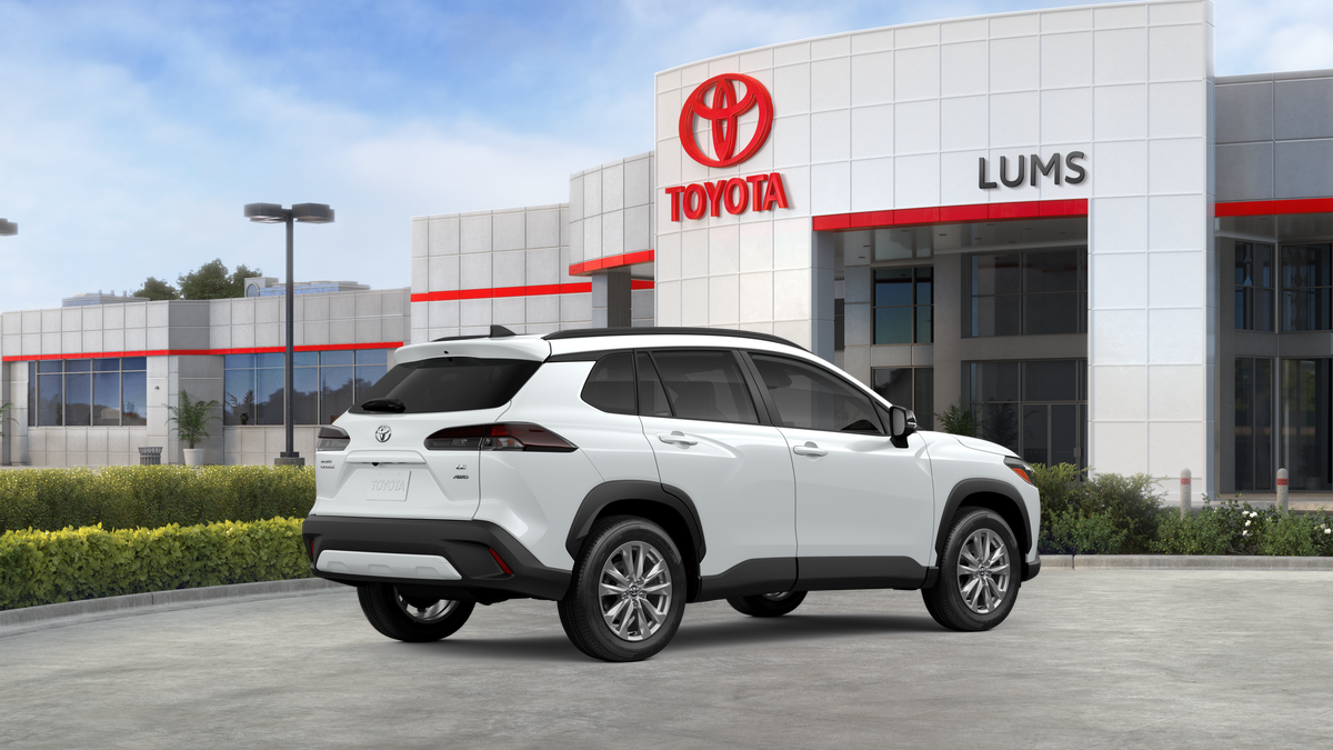 2026 Toyota Corolla Cross LE