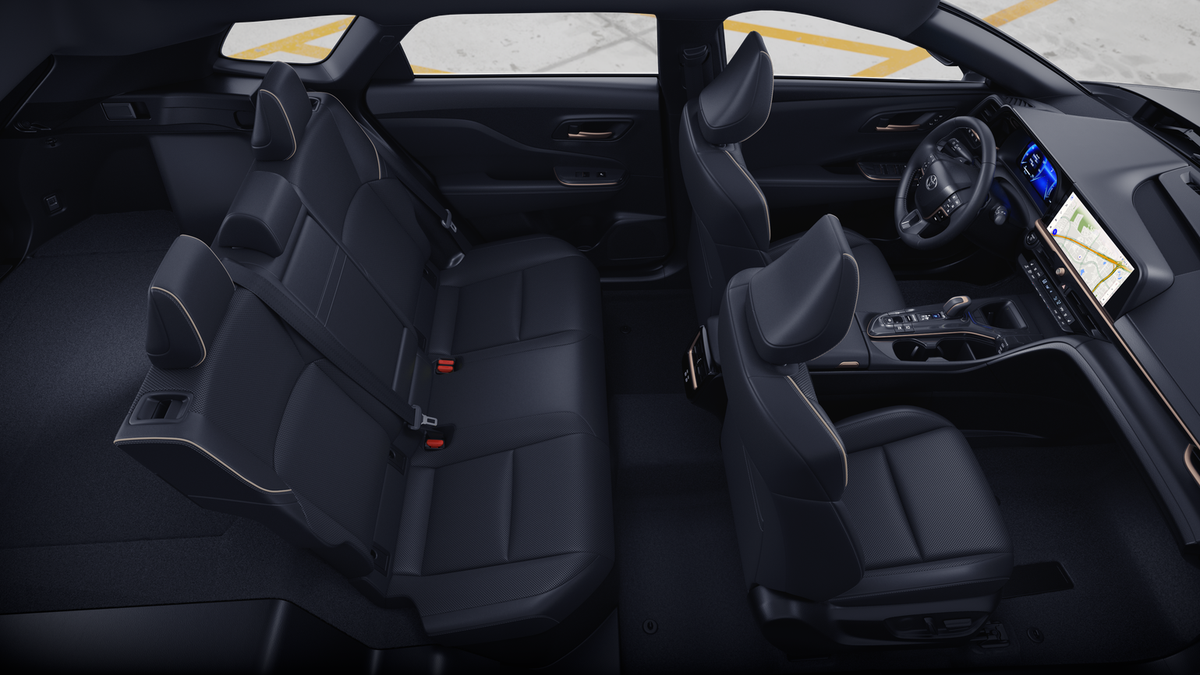 2026 Toyota Toyota Crown Signia Base